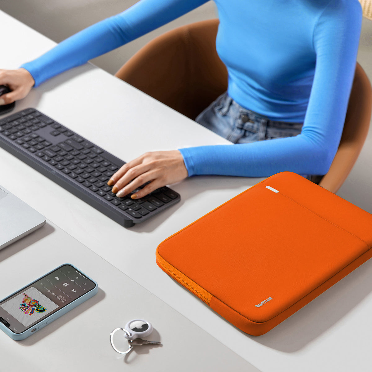 Defender-A13 Laptop Sleeve for 14 inch MacBook Pro