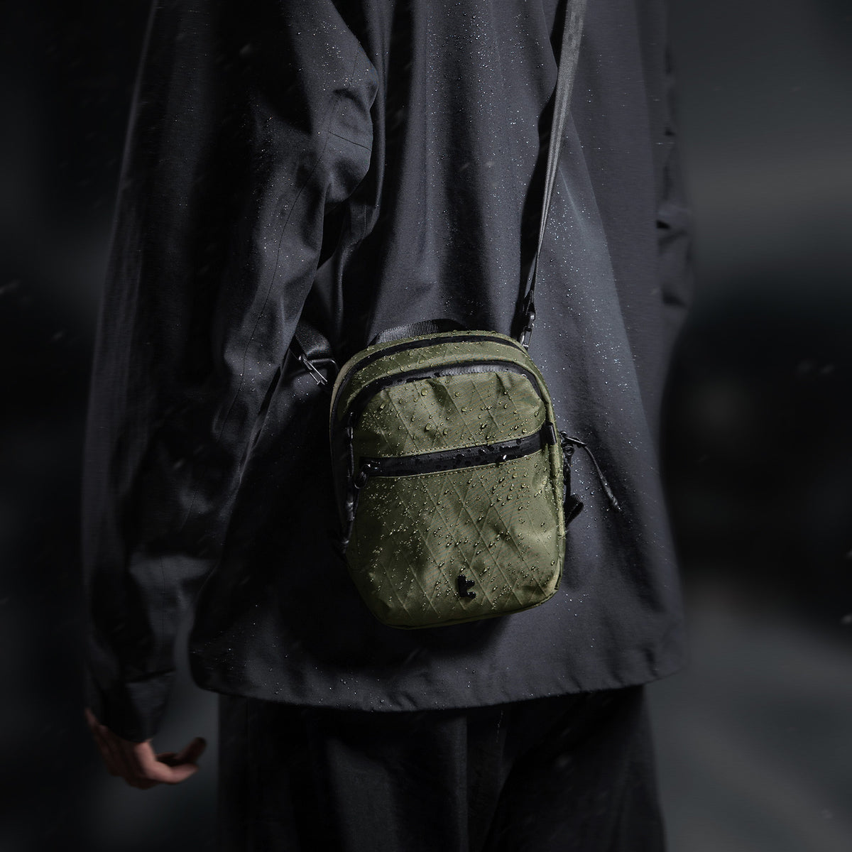 Aviator-T37 X-Pac Travel Crossbody Bag 1.3L