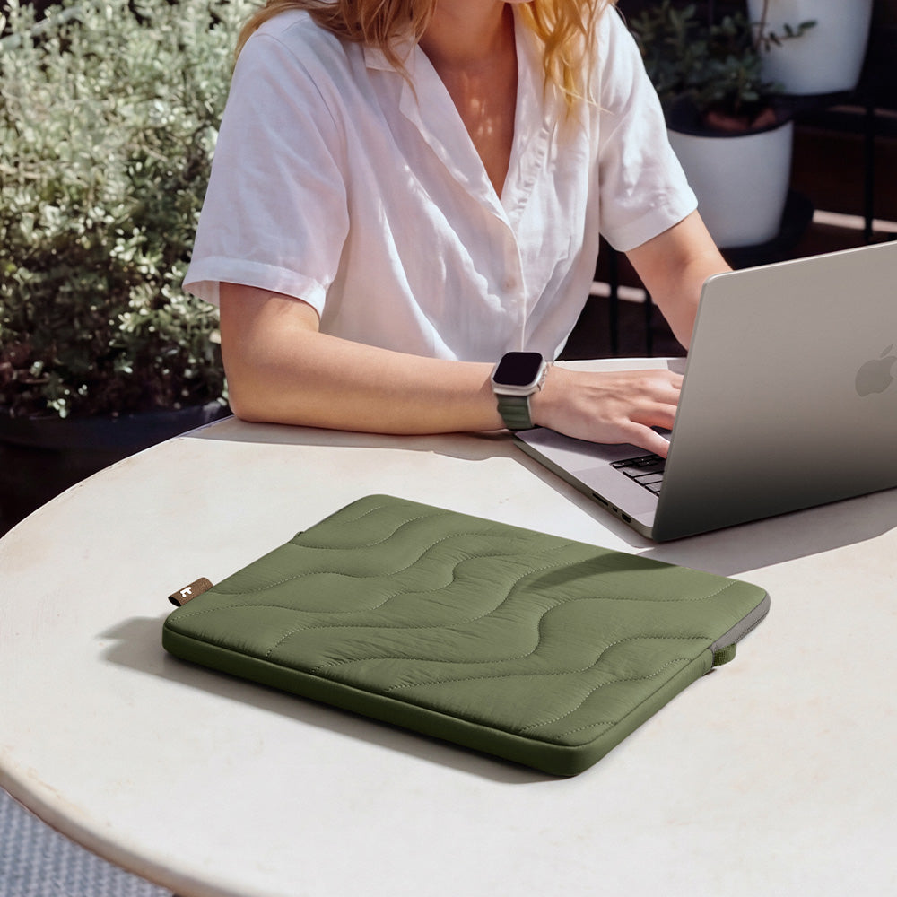 Terra-A27 Laptop Sleeve for 16 inch MacBook Pro
