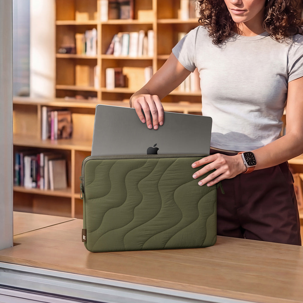 Terra-A27 Laptop Sleeve for 16 inch MacBook Pro