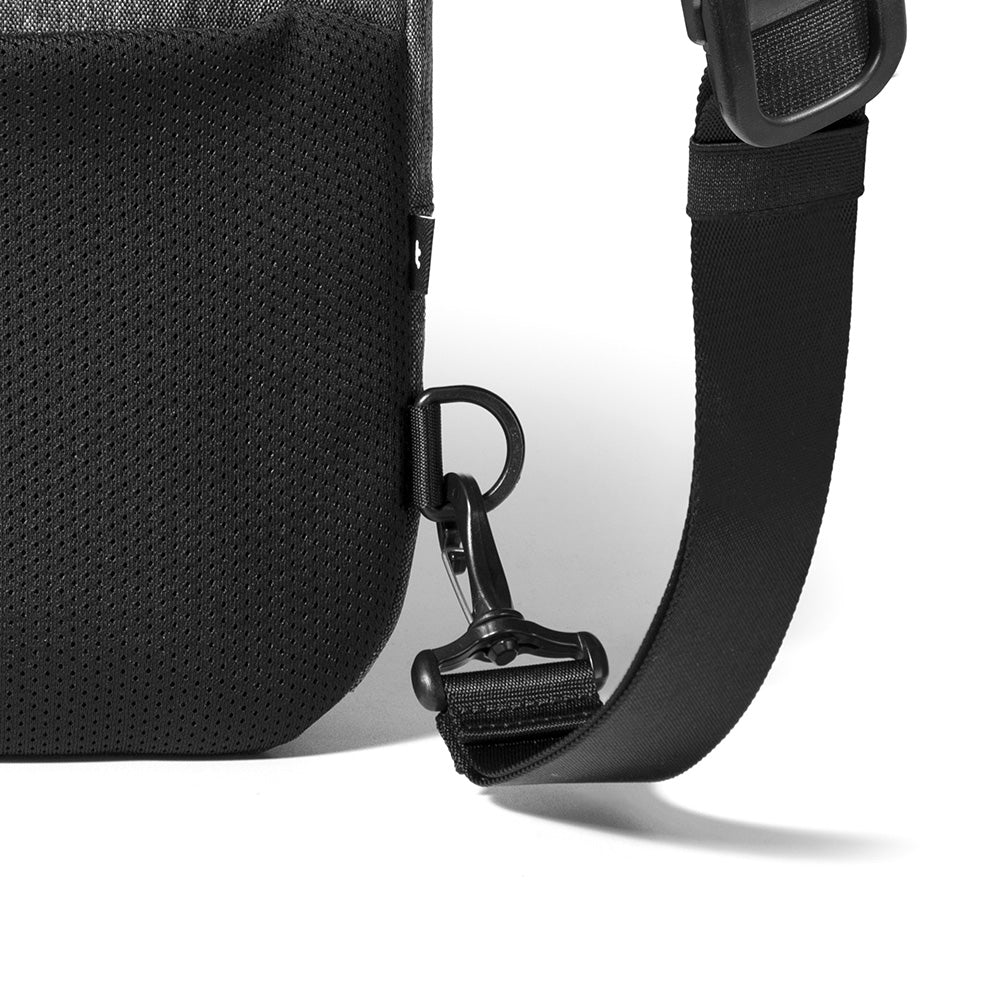 Navigator-T24 Sling Bag 7L