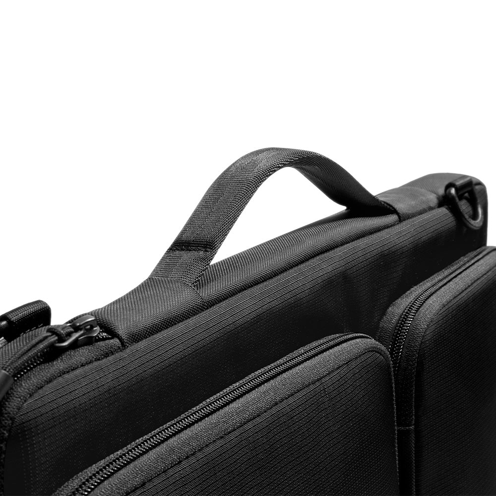Defender-A42 Premium Laptop Shoulder Bag for 15.6-16.2 inch Laptop