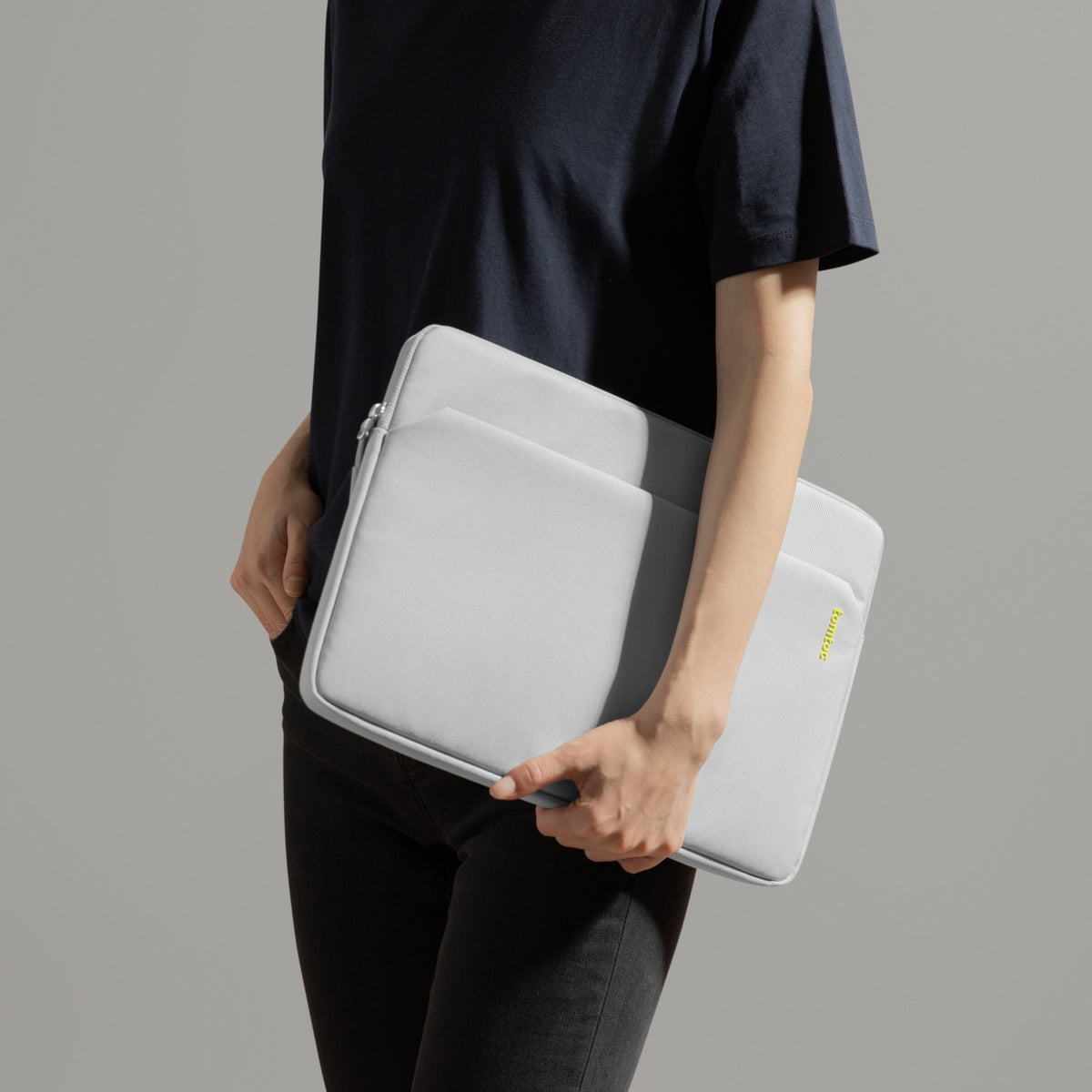 Light-A18 Laptop Sleeve for 14 inch MacBook Pro
