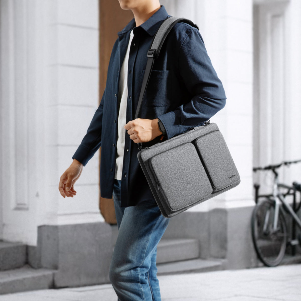 Defender-A42 Laptop Shoulder Bag for 14 inch MacBook Pro