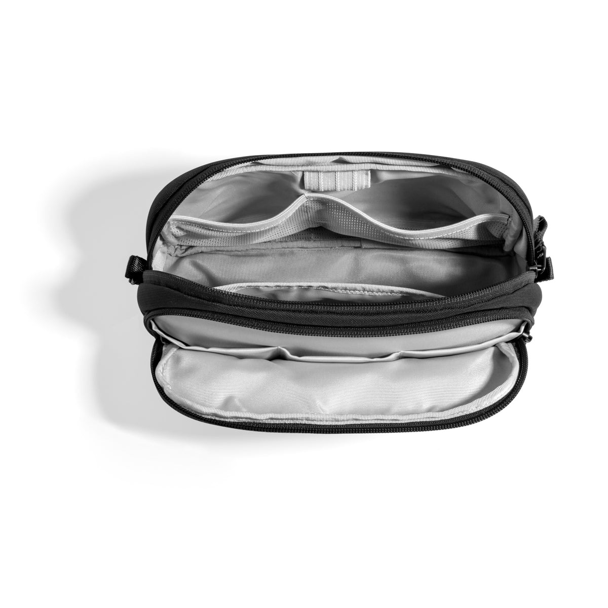 Light-T12 Electronic Accessory Pouch 1.8L
