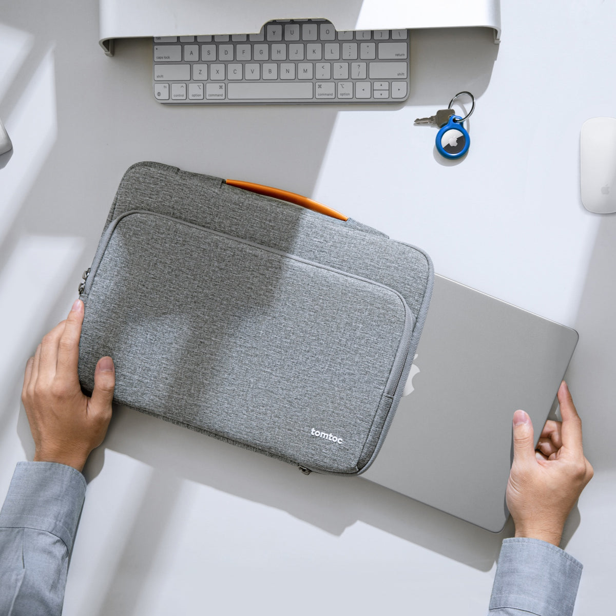Defender-A14 Laptop Briefcase for 14 inch MacBook Pro