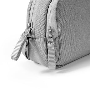 Light-T12 Electronic Accessory Pouch 1.8L